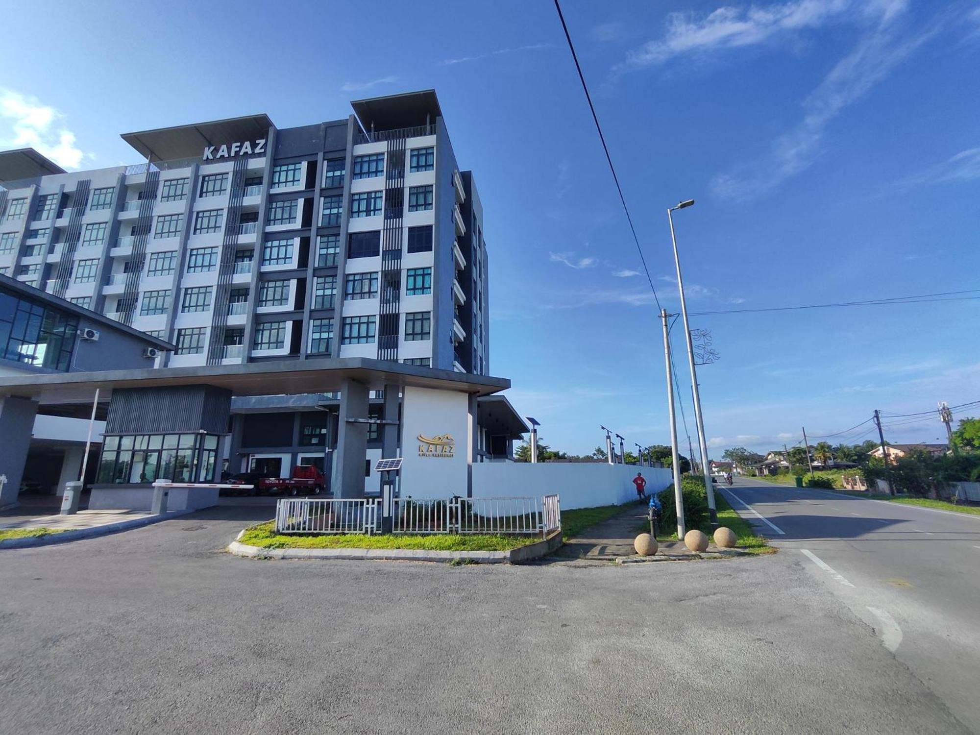 Kafaz-1st Flr, Kpg Patingan 3bedroom 3 Bathroom Apartment